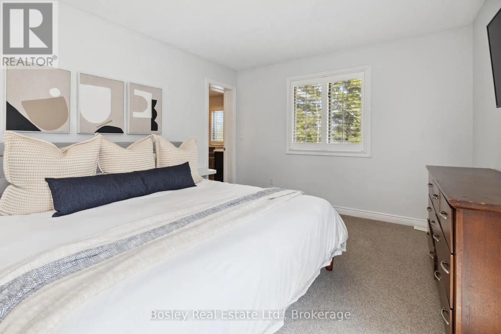 169 LAKEWOOD DRIVE