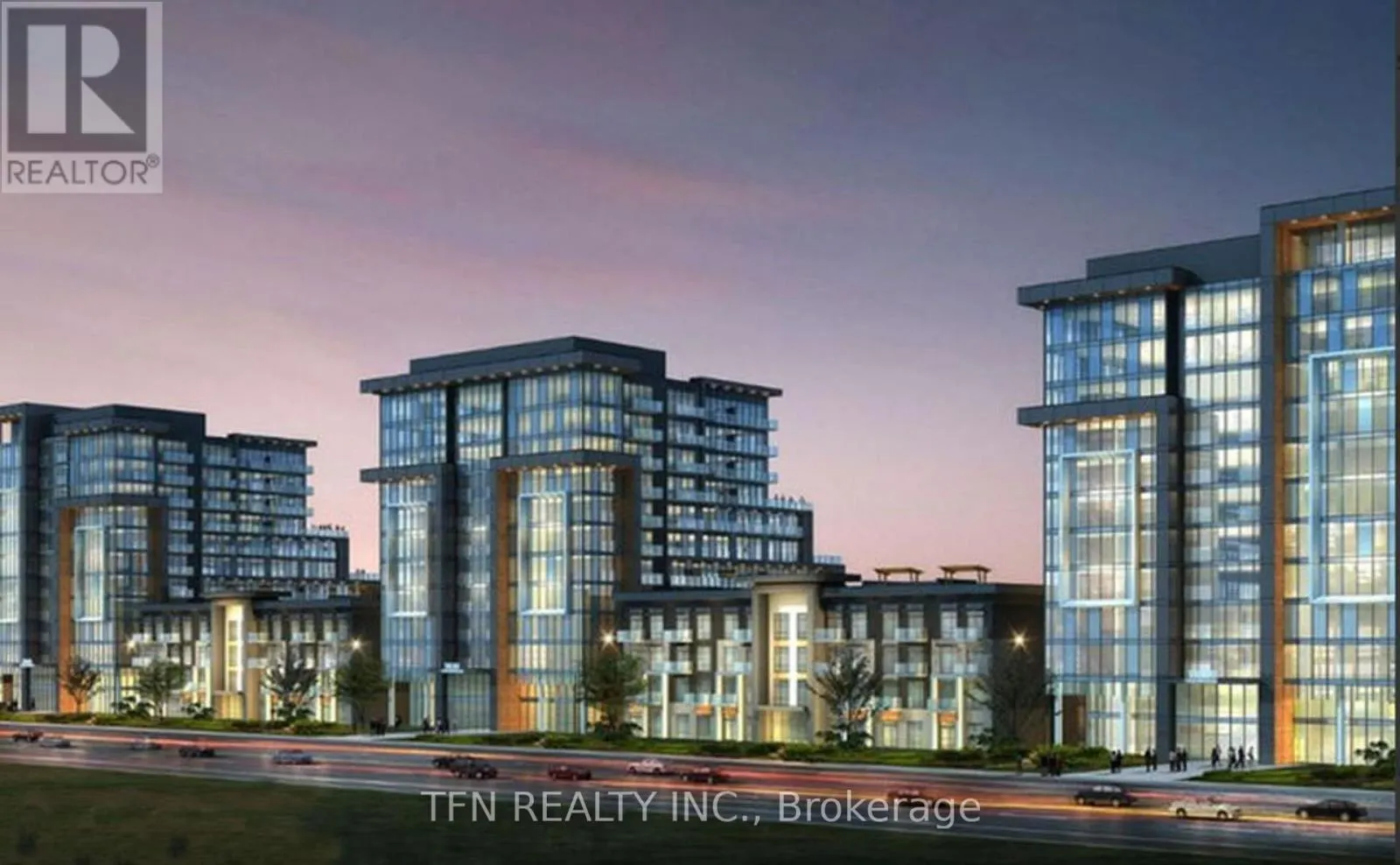 121 - 460 DUNDAS STREET E