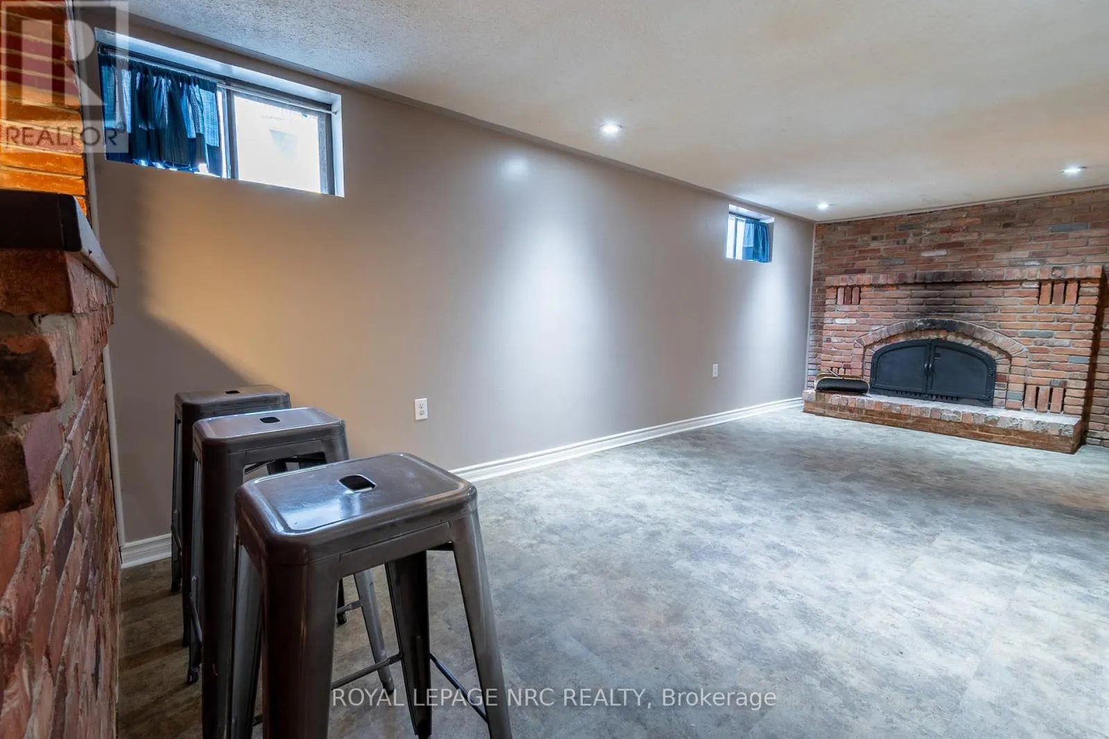 88 PINE STREET S