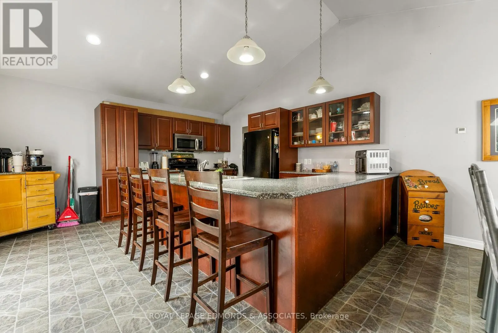 428 TRAFALGAR ROAD