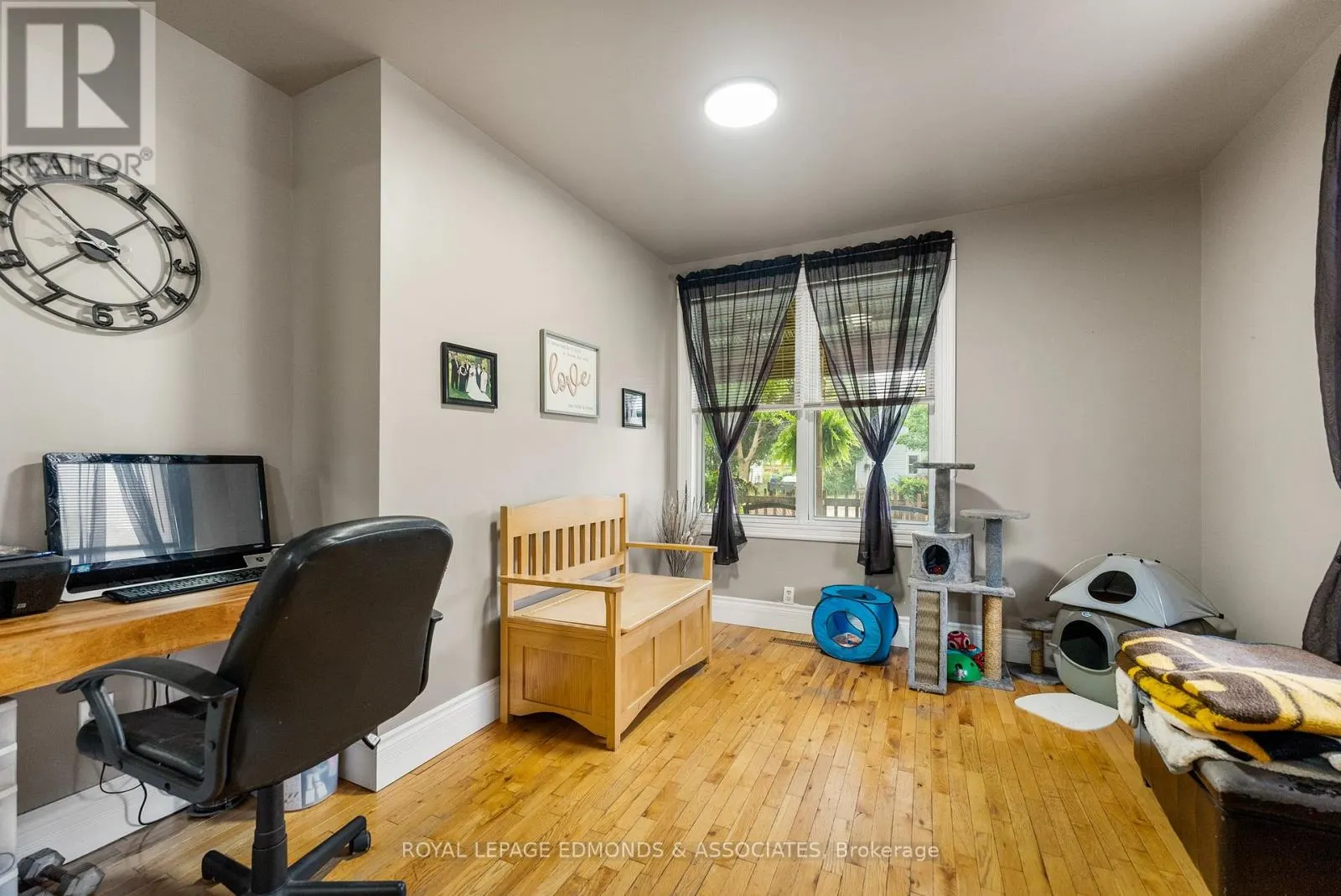 428 TRAFALGAR ROAD