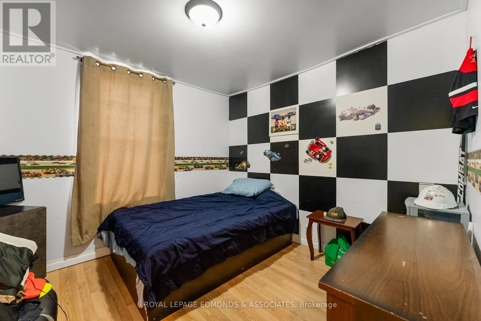 428 TRAFALGAR ROAD
