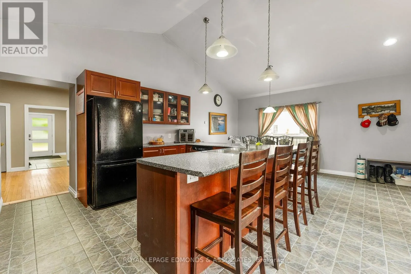 428 TRAFALGAR ROAD
