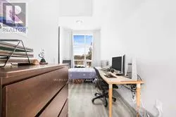 G111 - 275 LARCH STREET