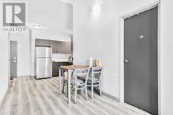 G111 - 275 LARCH STREET