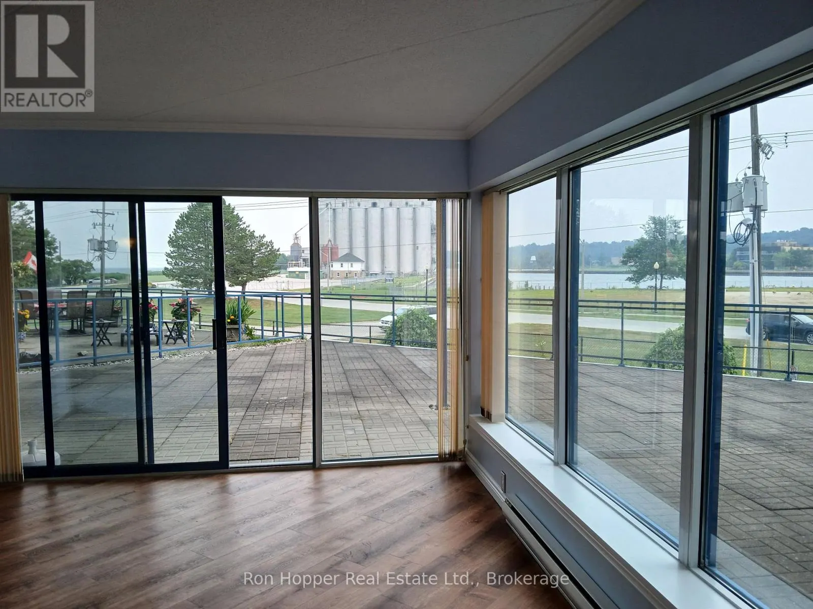 202 - 1455 2ND AVENUE W, #202