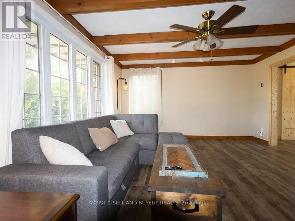 11 MOULINETTE ROAD W