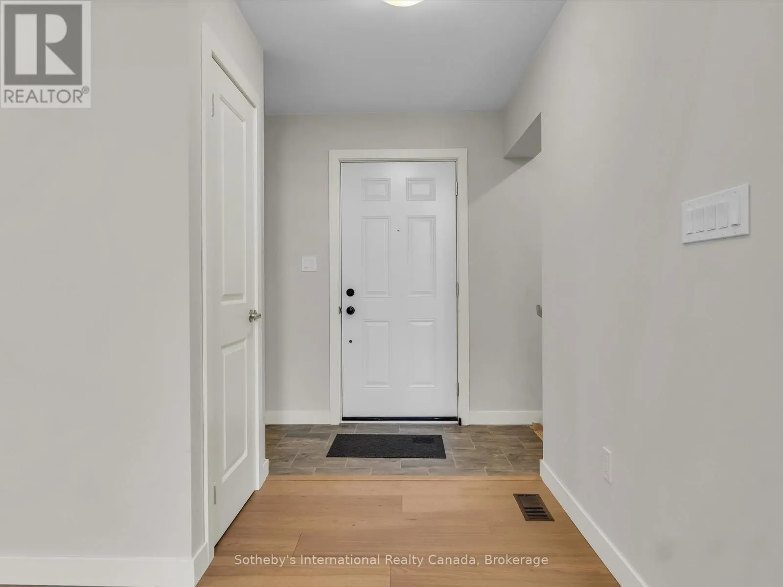 2 - 3179 MUSKOKA RD 117 ROAD, #2