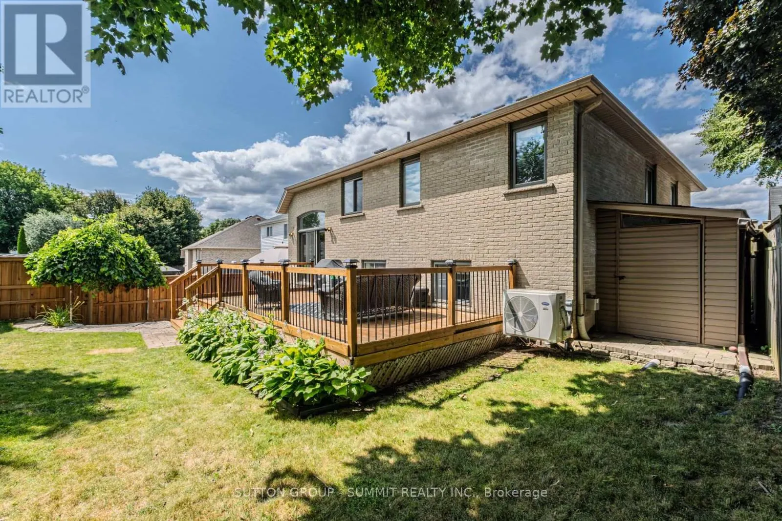 5 MACDONALD CRESCENT