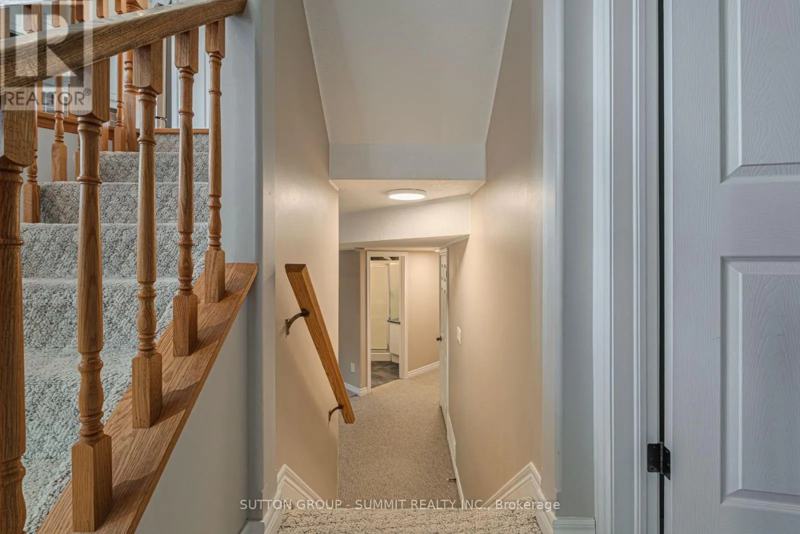 5 MACDONALD CRESCENT