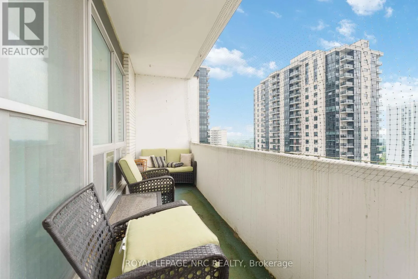 1107 - 35 TOWERING HEIGHTS BOULEVARD, #1107