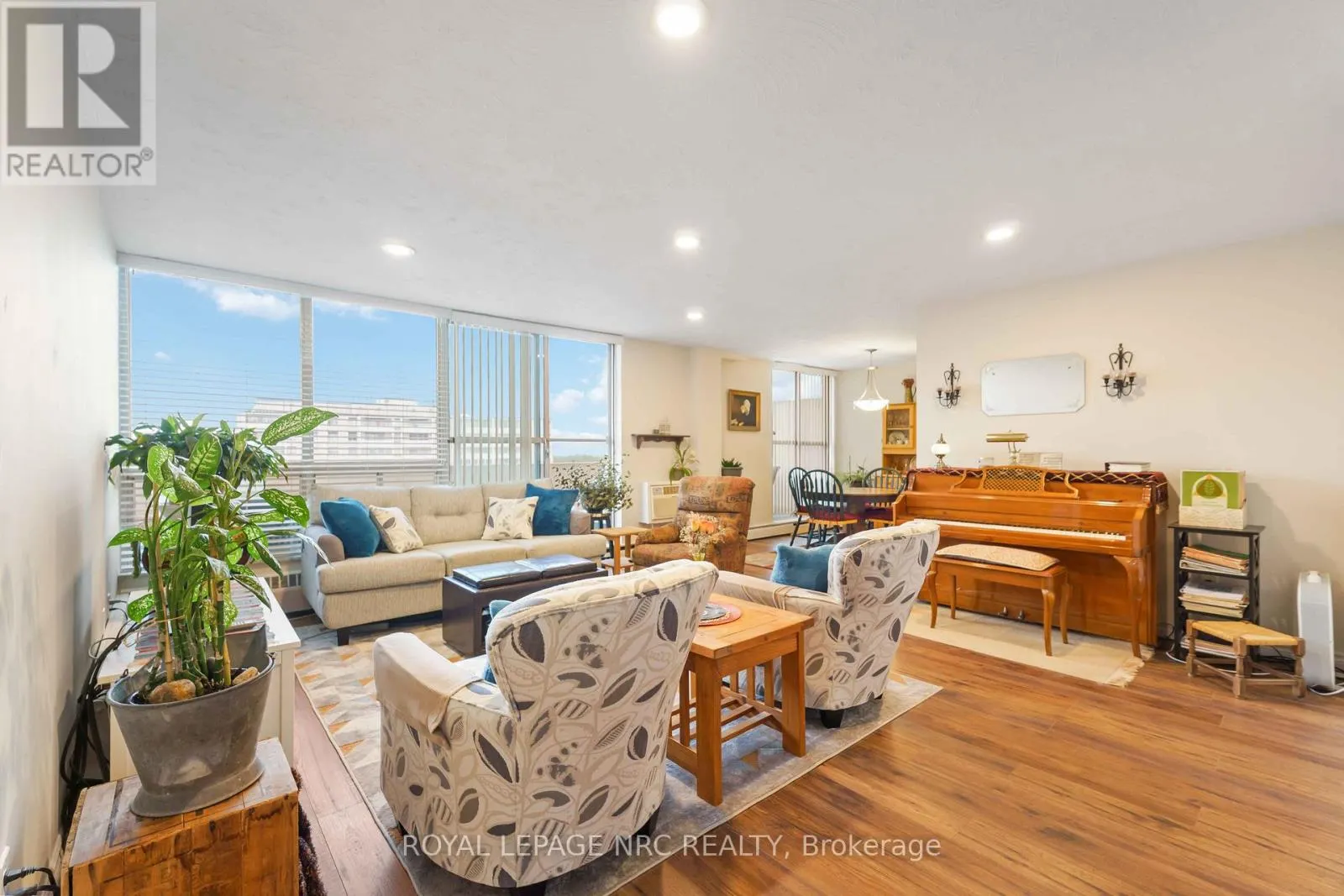 1107 - 35 TOWERING HEIGHTS BOULEVARD, #1107