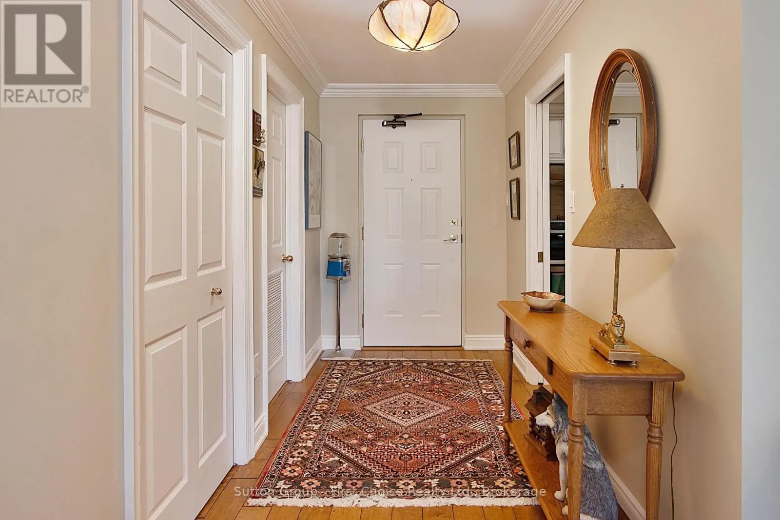 206 - 30 FRONT STREET, #206