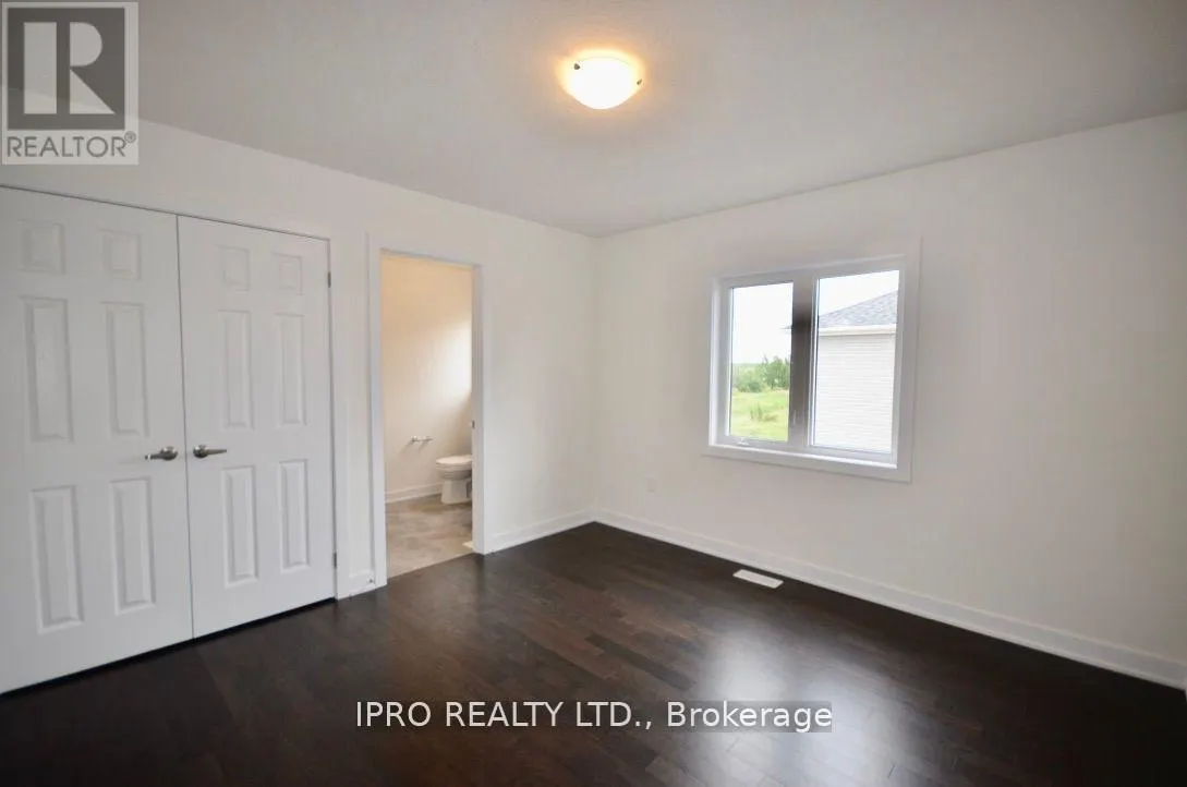 166 AVIRON CRESCENT