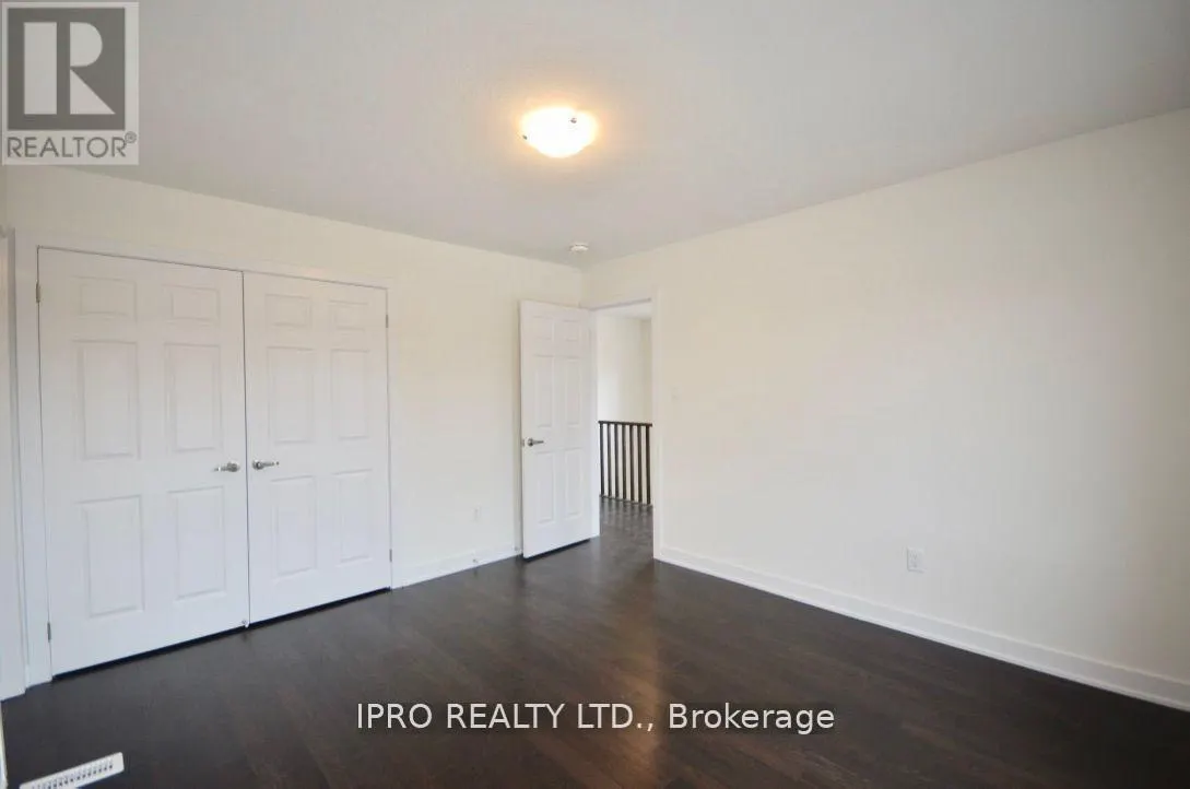 166 AVIRON CRESCENT