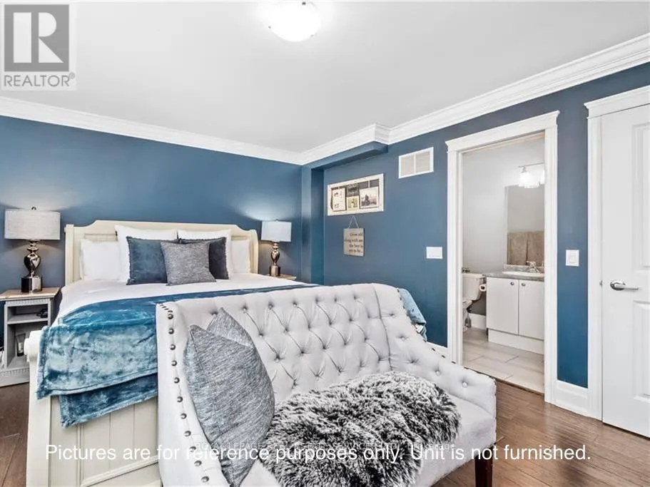 59 SOUTHSHORE CRESCENT
