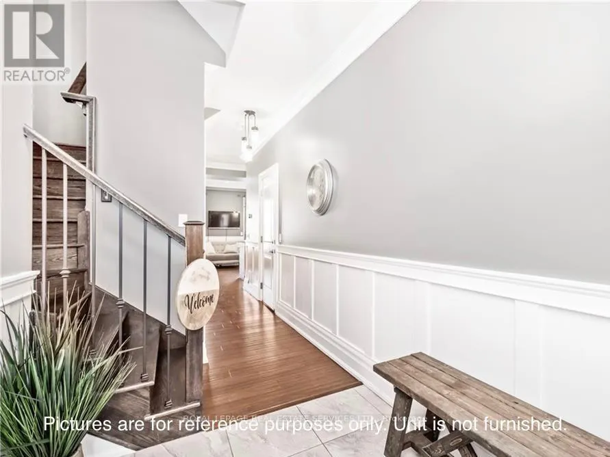 59 SOUTHSHORE CRESCENT