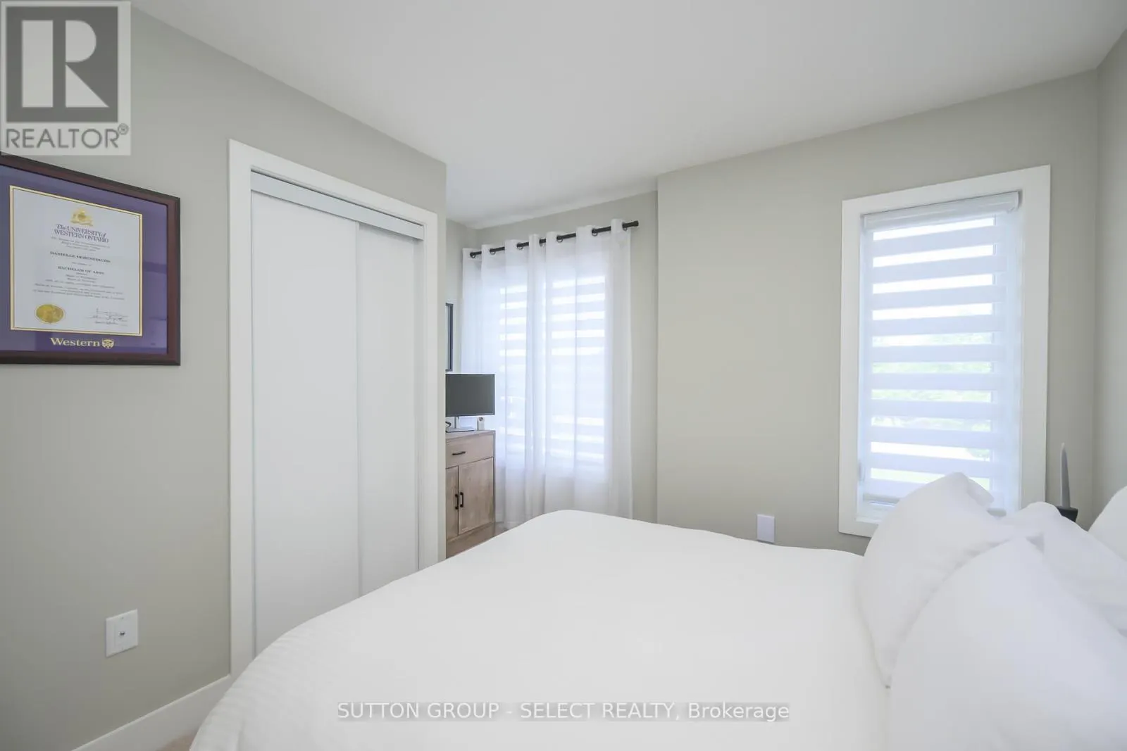 39 - 177 EDGEVALLEY ROAD, #39
