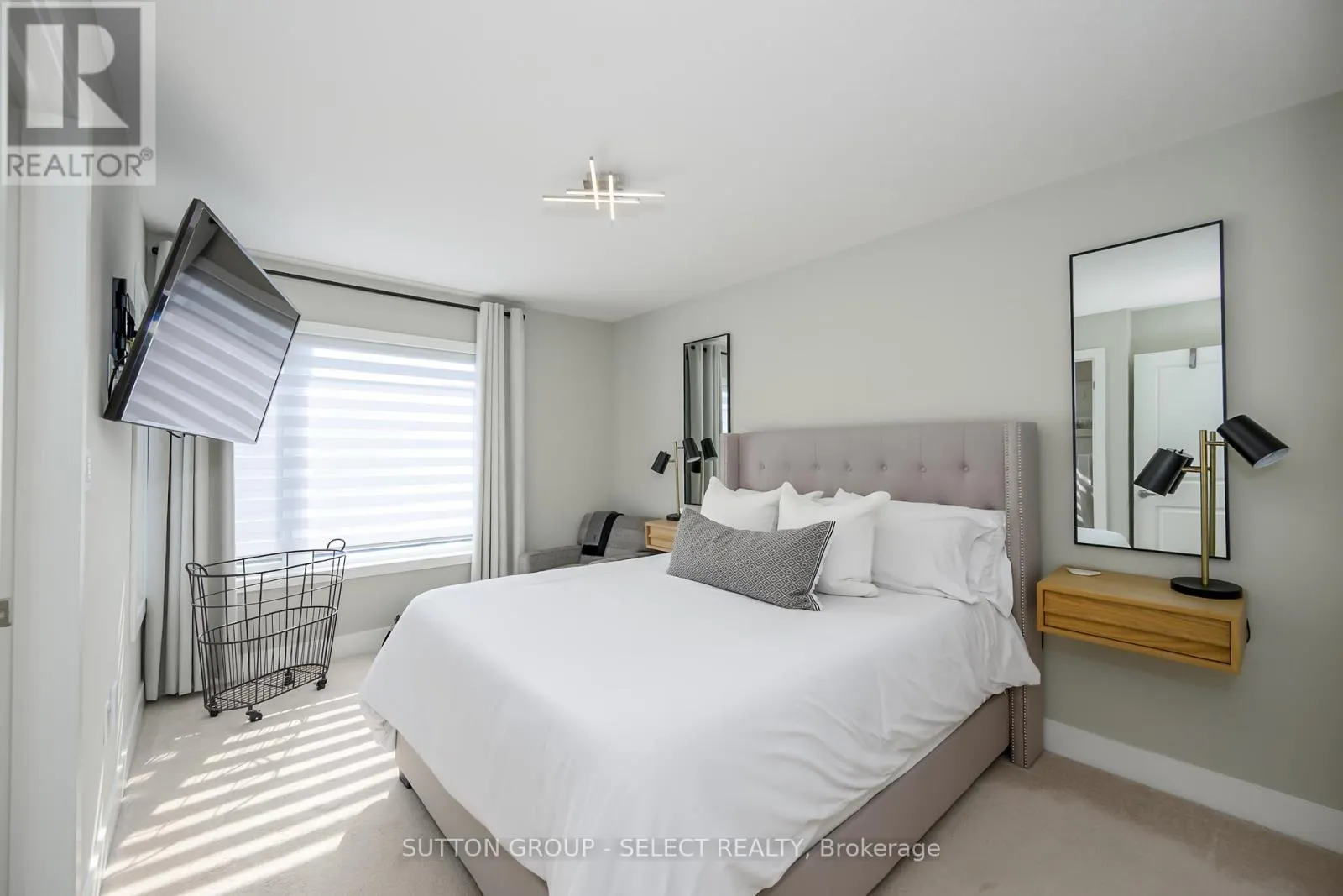 39 - 177 EDGEVALLEY ROAD, #39
