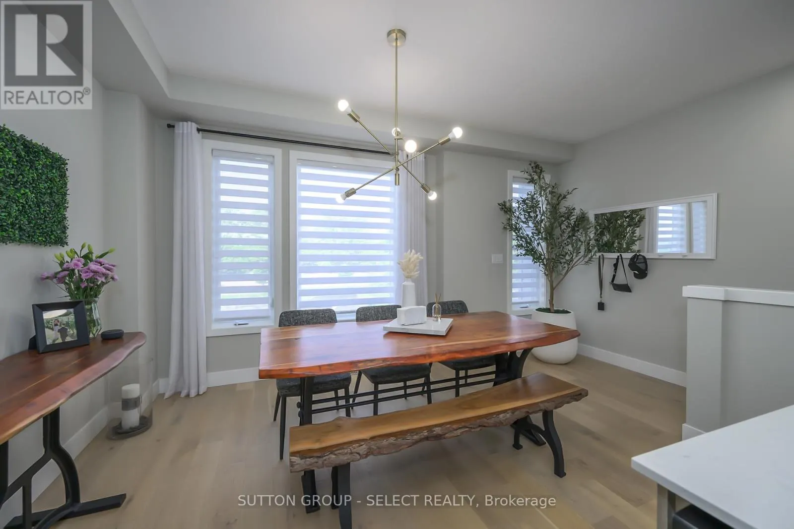 39 - 177 EDGEVALLEY ROAD, #39