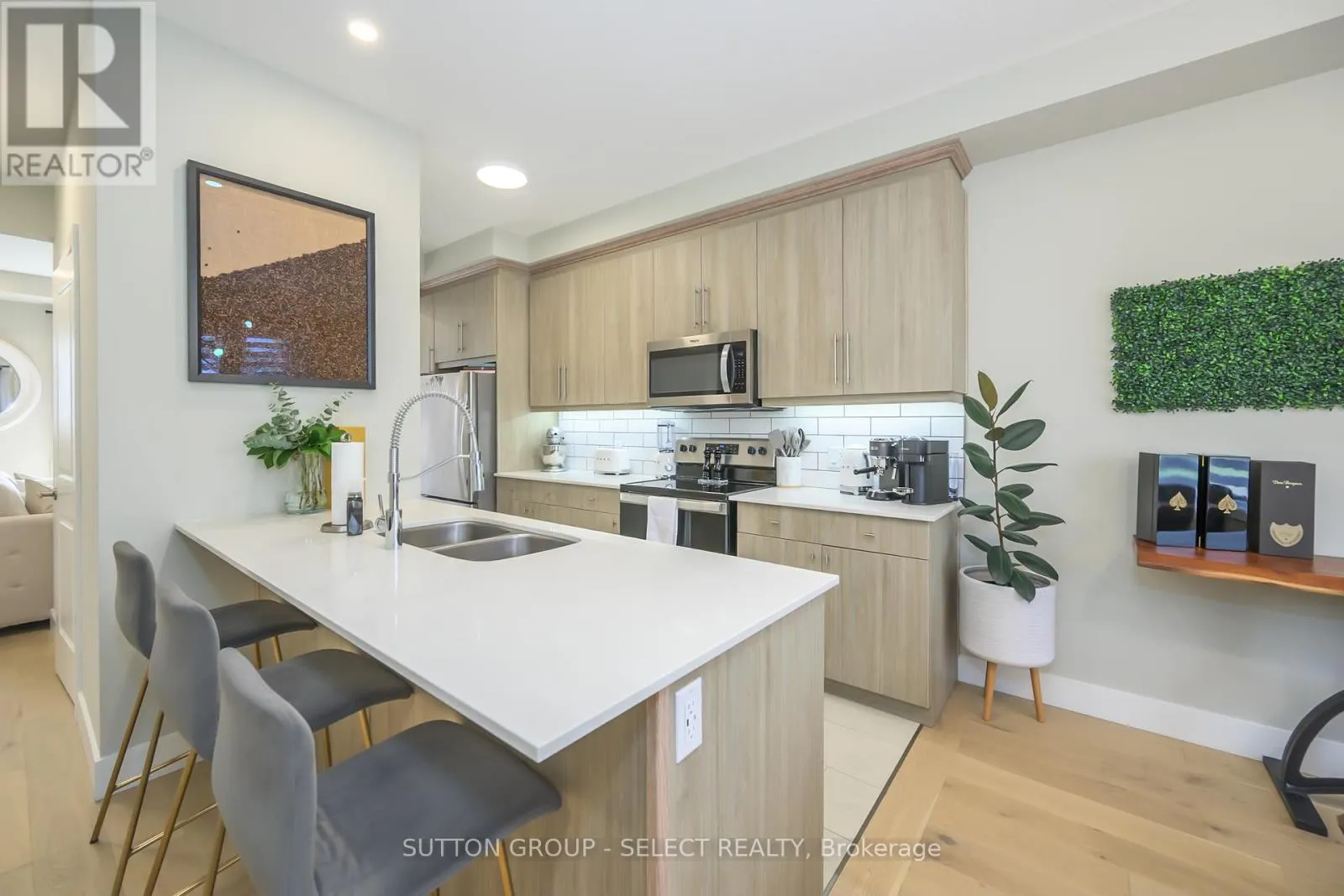 39 - 177 EDGEVALLEY ROAD, #39