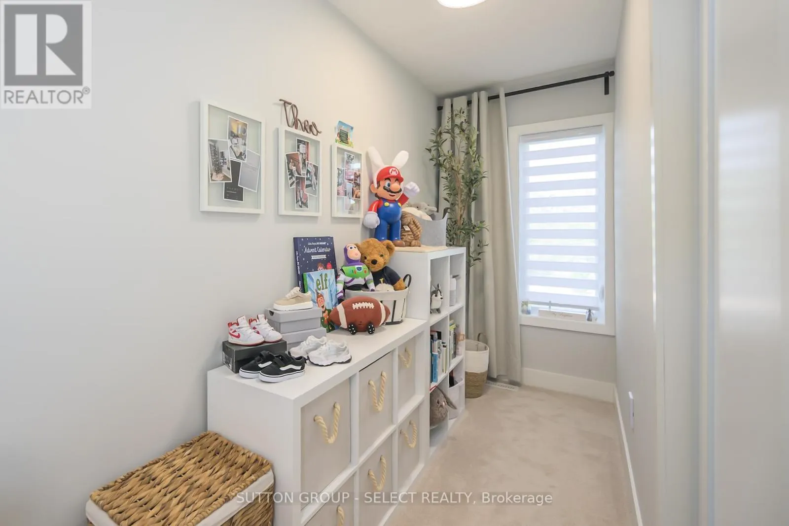 39 - 177 EDGEVALLEY ROAD, #39
