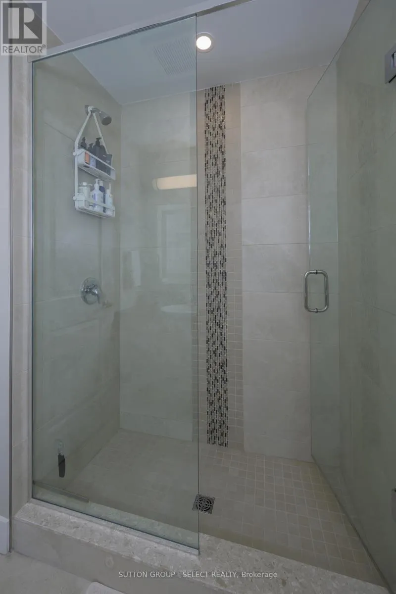 39 - 177 EDGEVALLEY ROAD, #39
