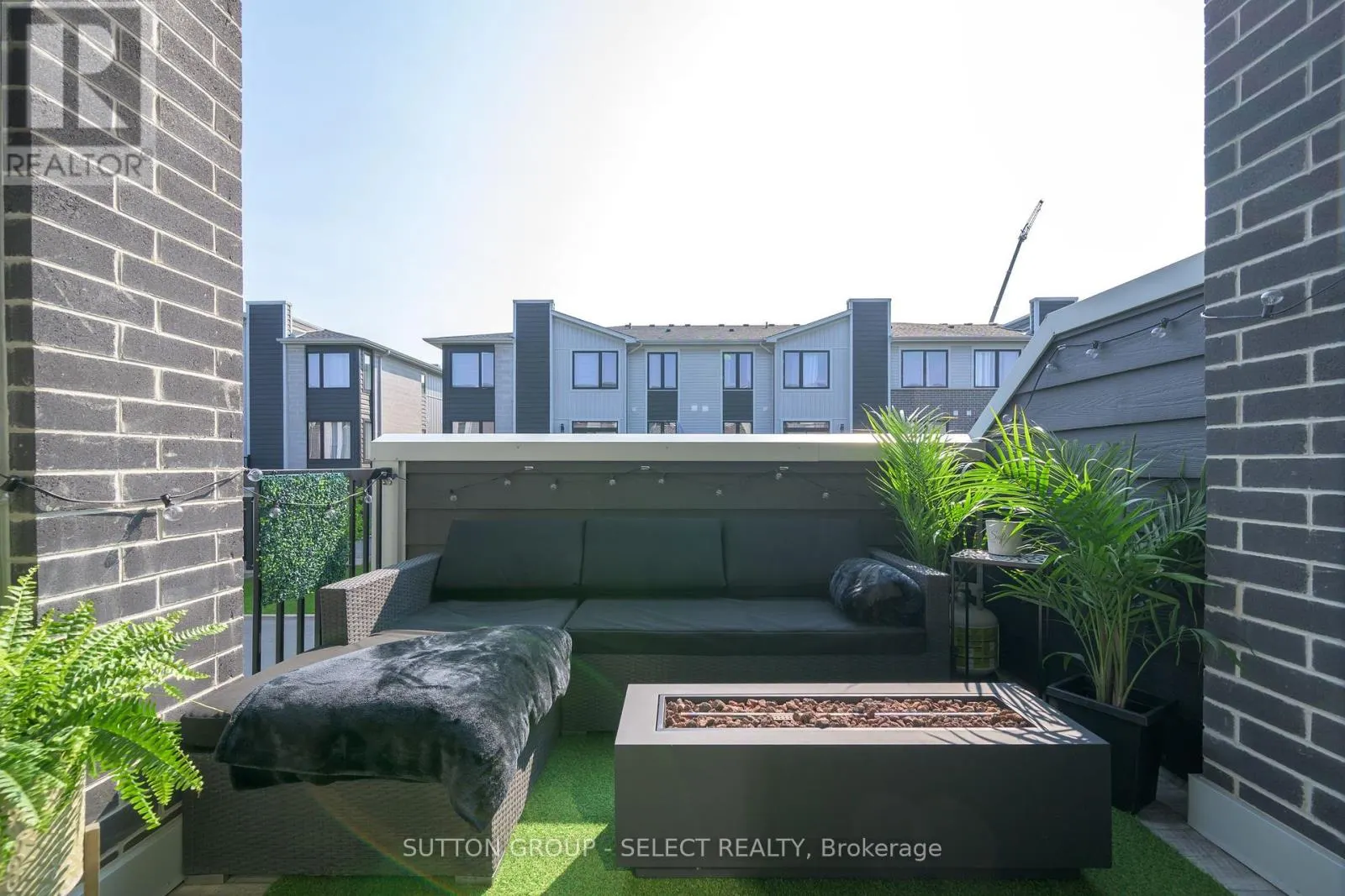 39 - 177 EDGEVALLEY ROAD, #39