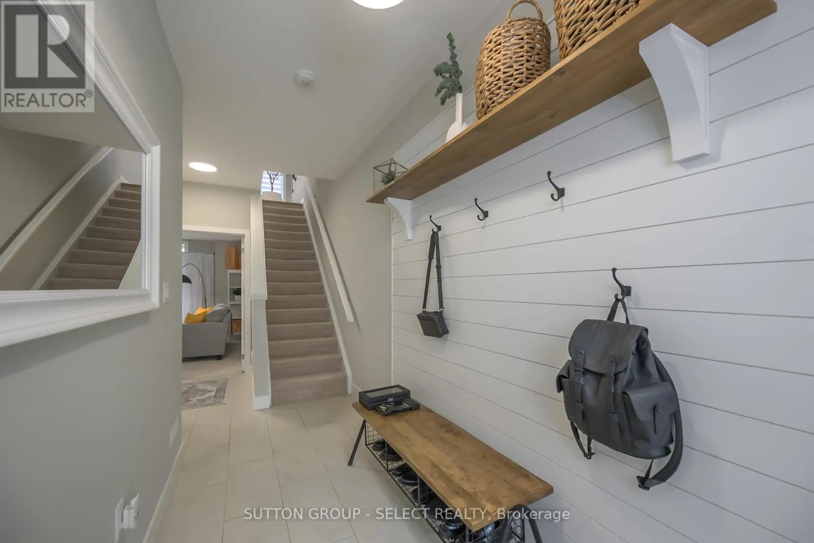 39 - 177 EDGEVALLEY ROAD, #39