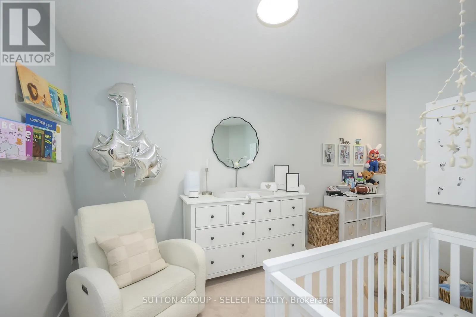 39 - 177 EDGEVALLEY ROAD, #39