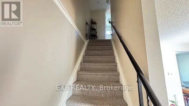 8 BALDWIN CIRCLE