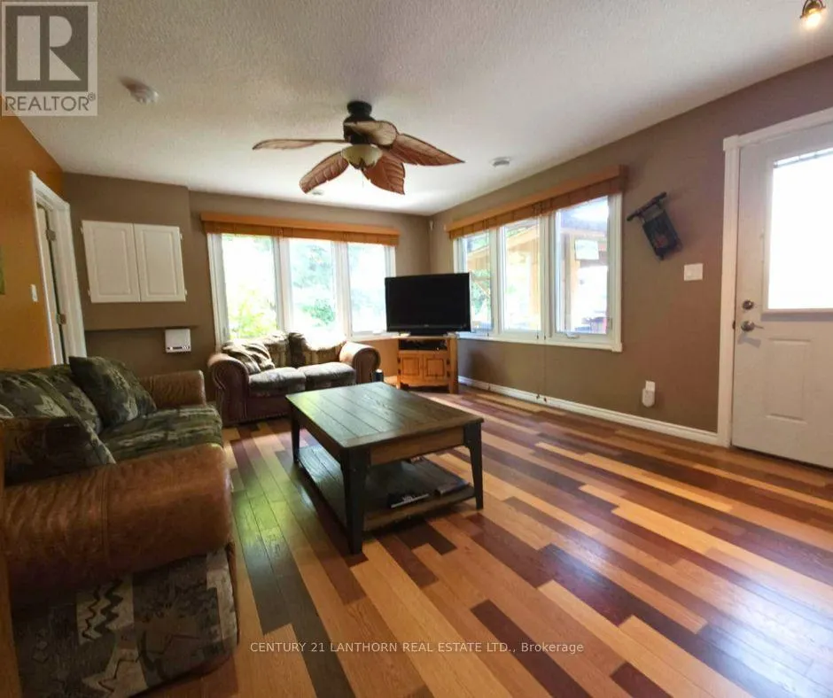 133 CARLETON COVE