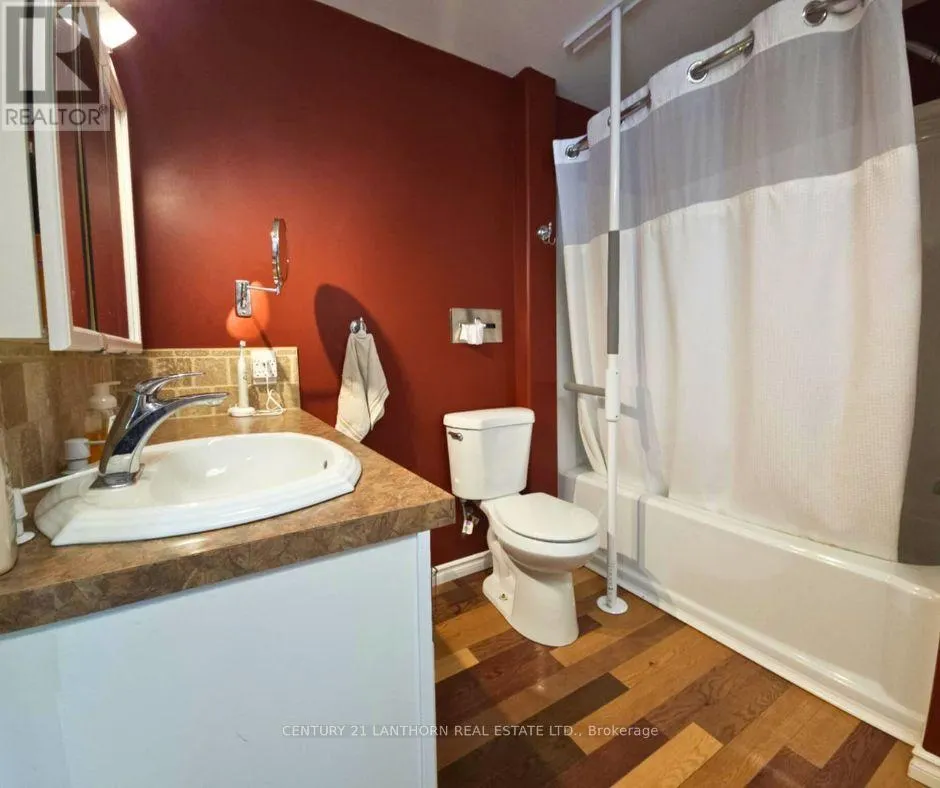133 CARLETON COVE