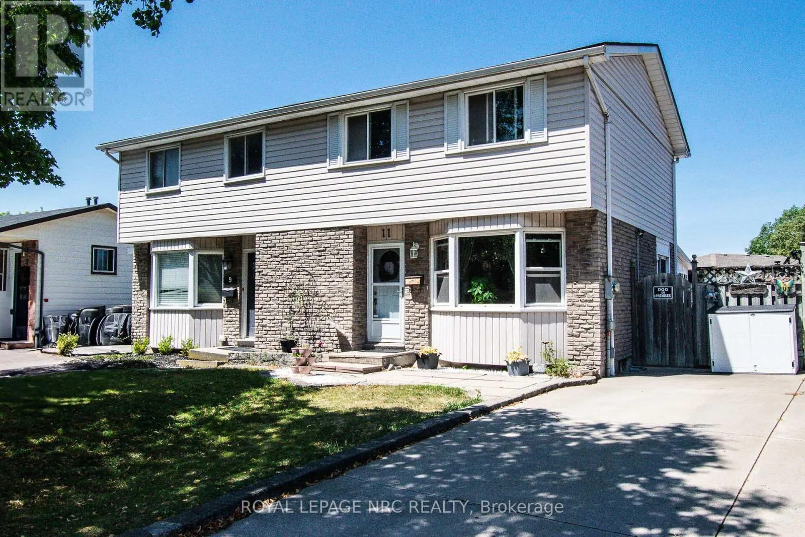11 EXETER DRIVE