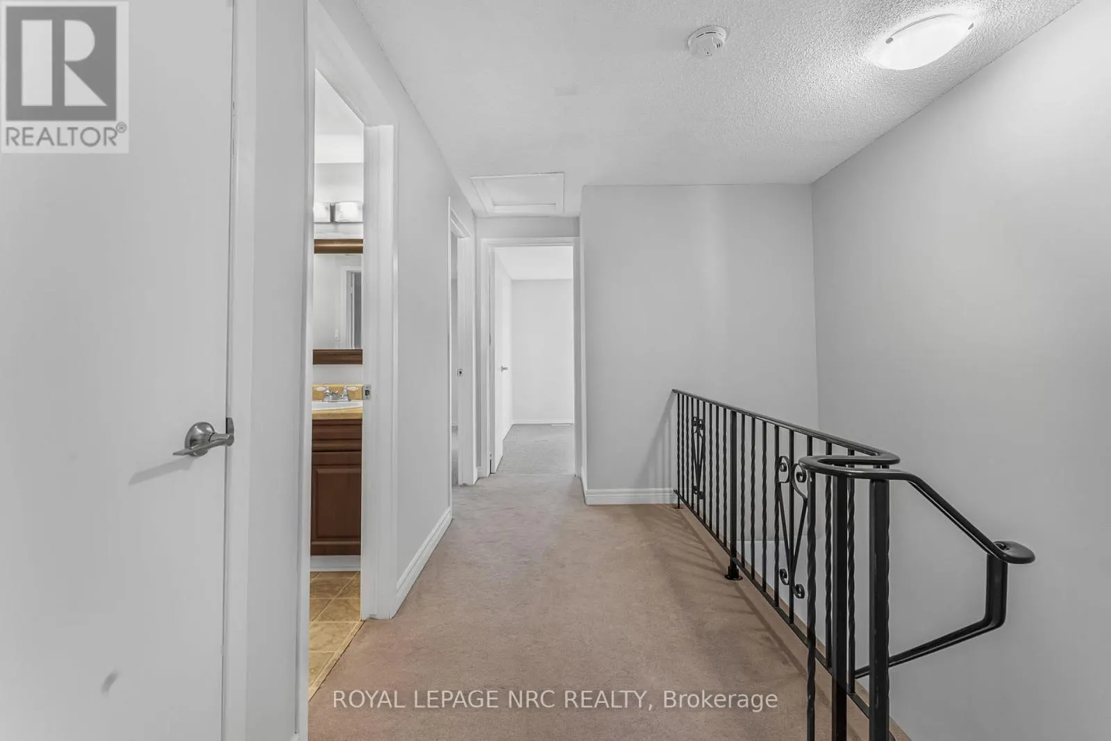 112 - 77 LINWELL ROAD, #112