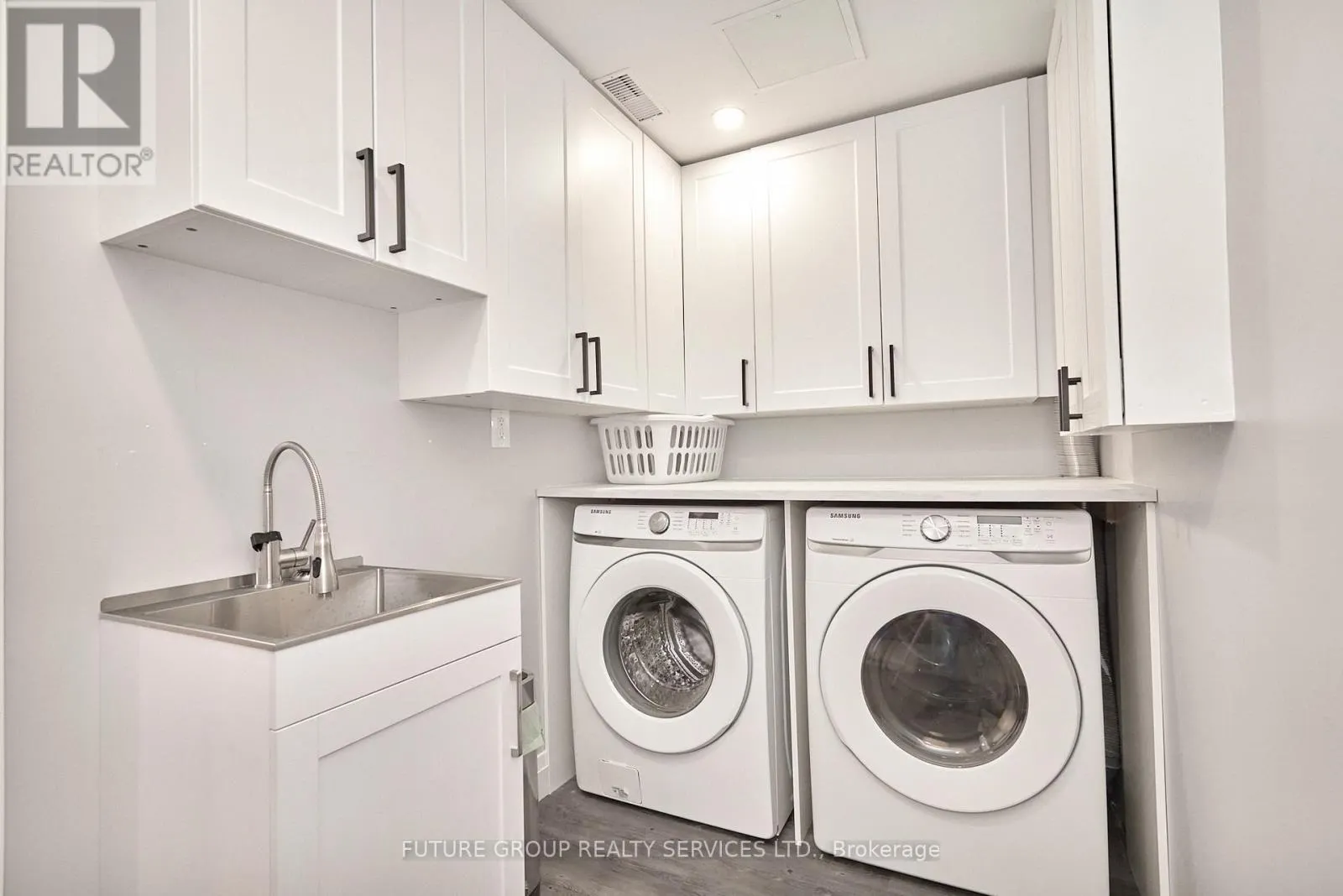 49 - 146 SETTLERS WAY
