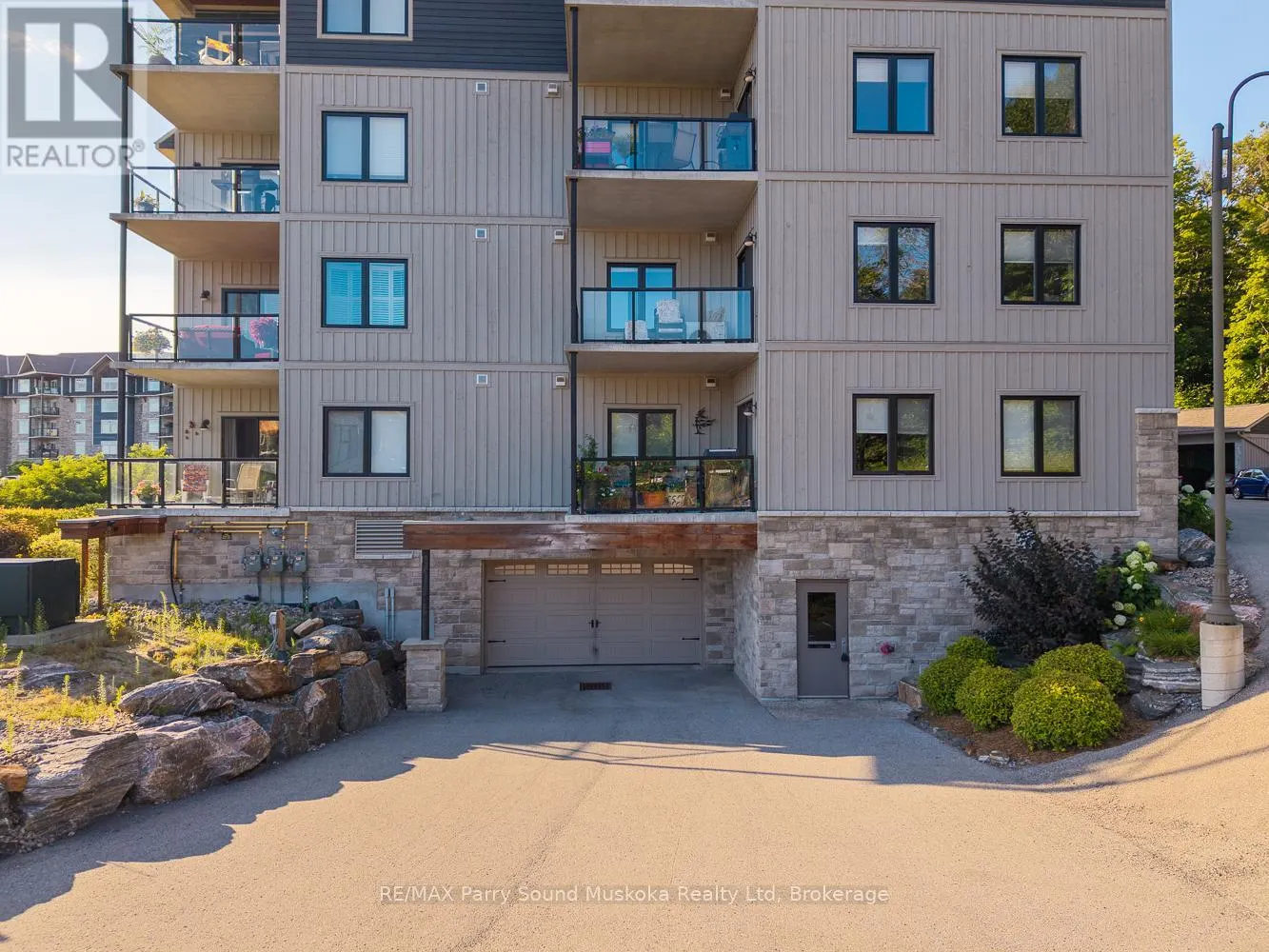 107 - 11C SALT DOCK ROAD, #107