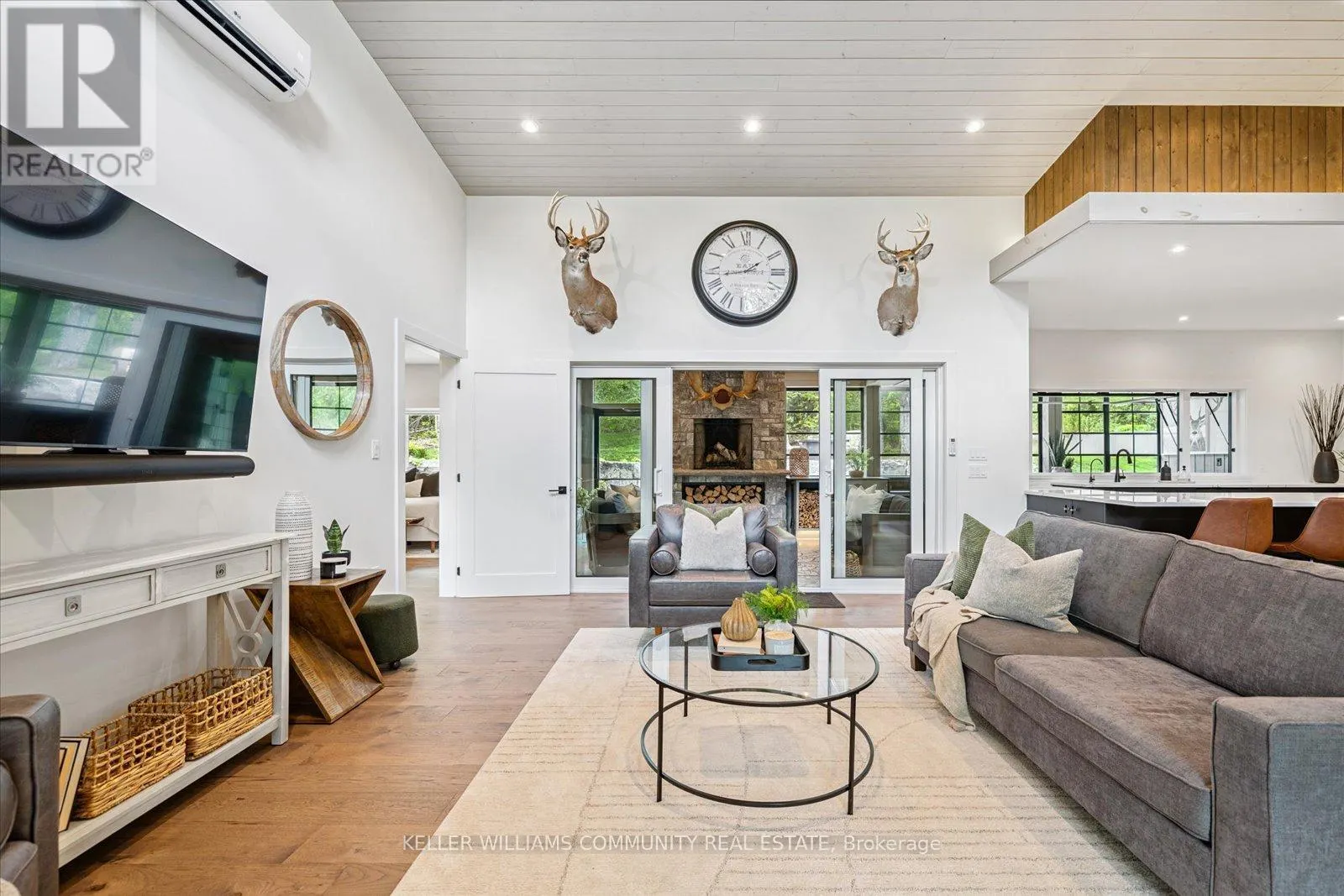 33 LAPLANTES ROAD