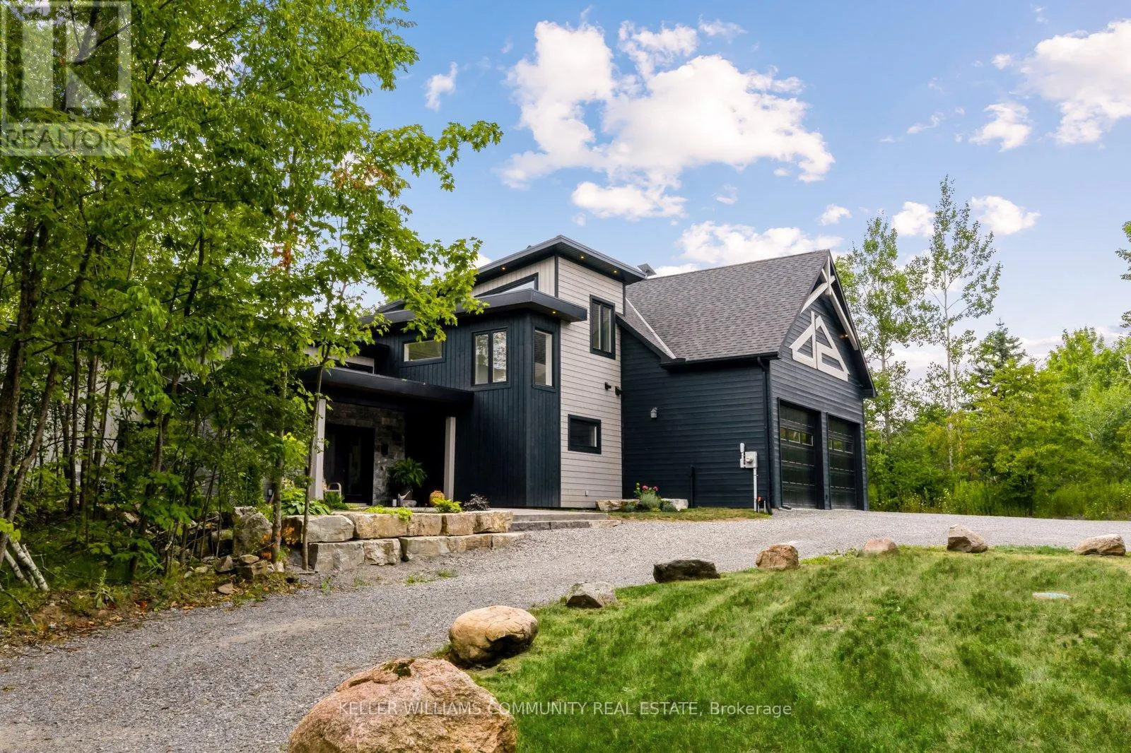 33 LAPLANTES ROAD