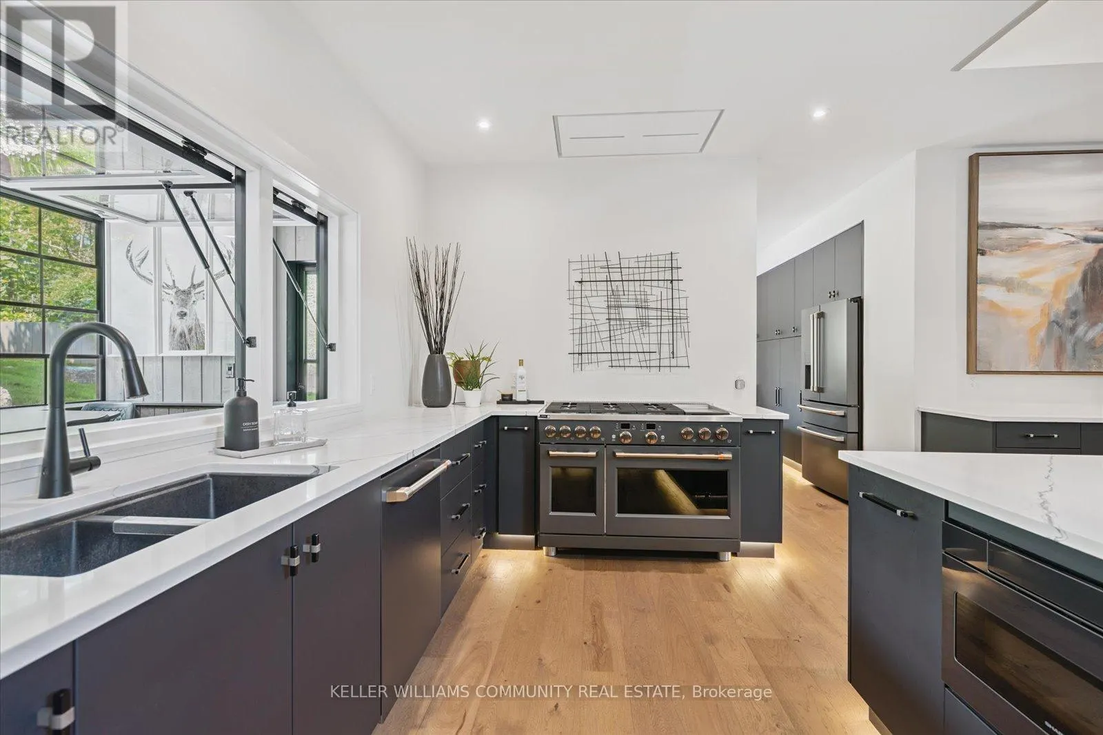 33 LAPLANTES ROAD
