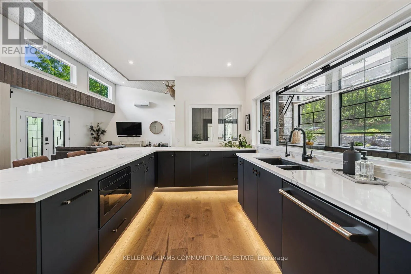 33 LAPLANTES ROAD