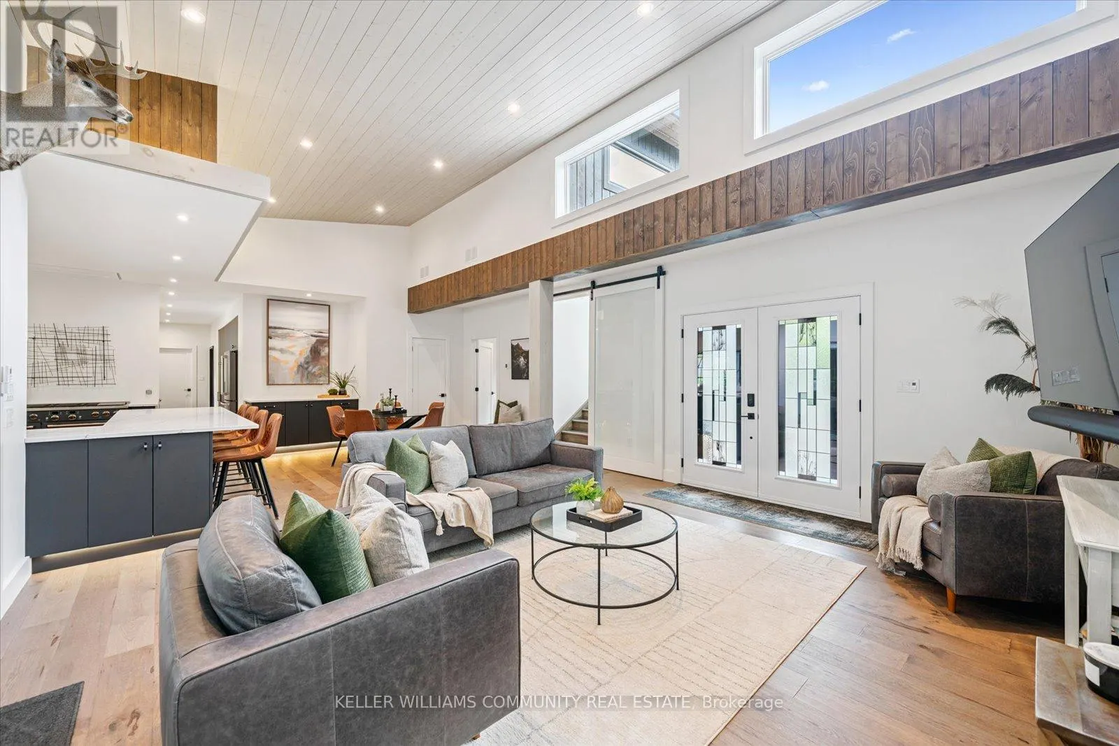 33 LAPLANTES ROAD