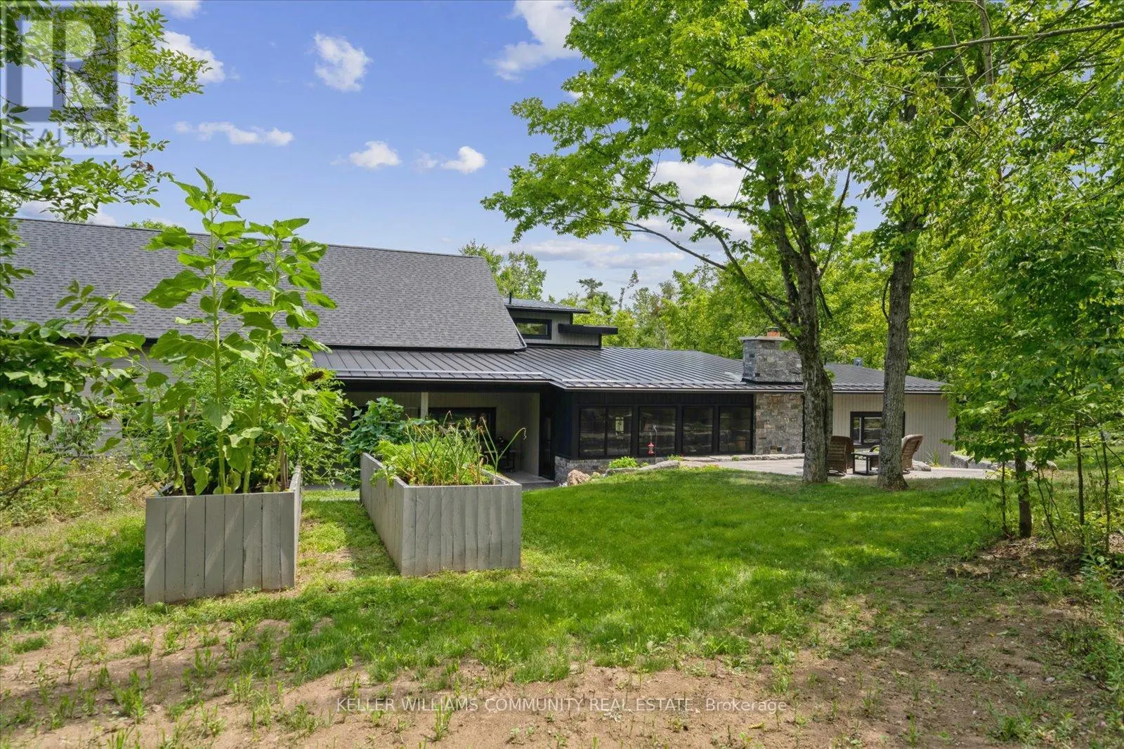 33 LAPLANTES ROAD
