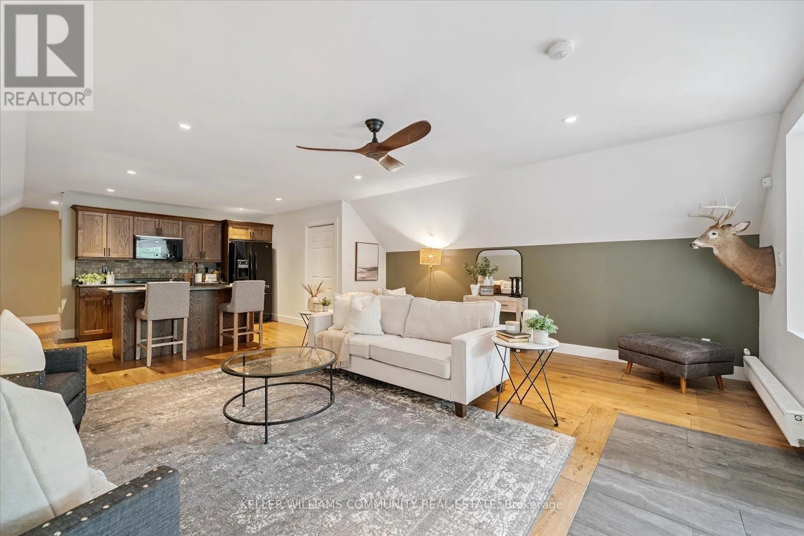 33 LAPLANTES ROAD