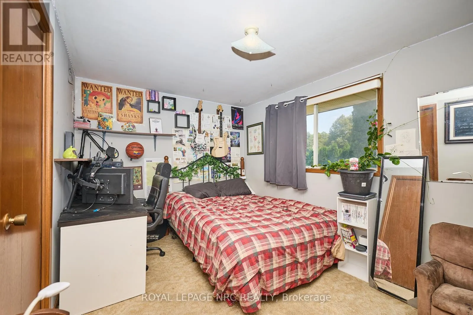 5875 ST. ANTHONY CRESCENT
