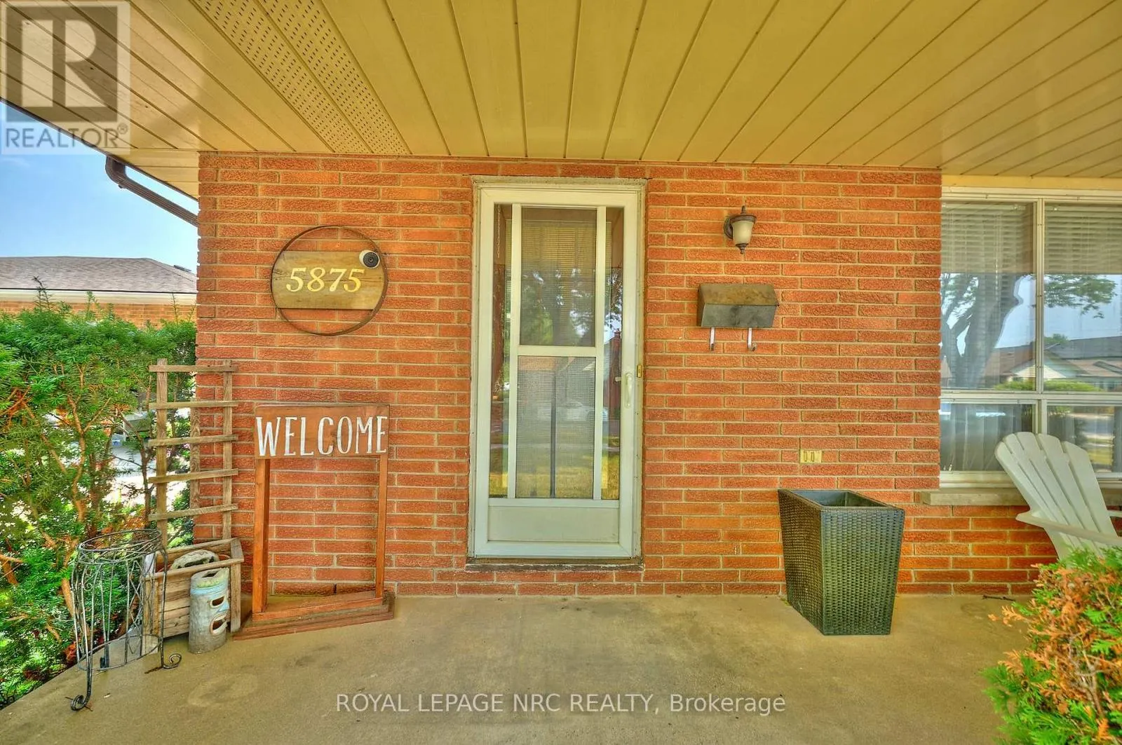 5875 ST. ANTHONY CRESCENT