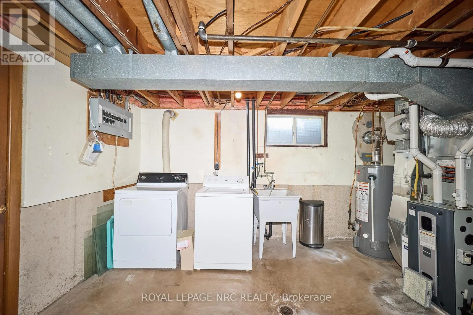 5875 ST. ANTHONY CRESCENT