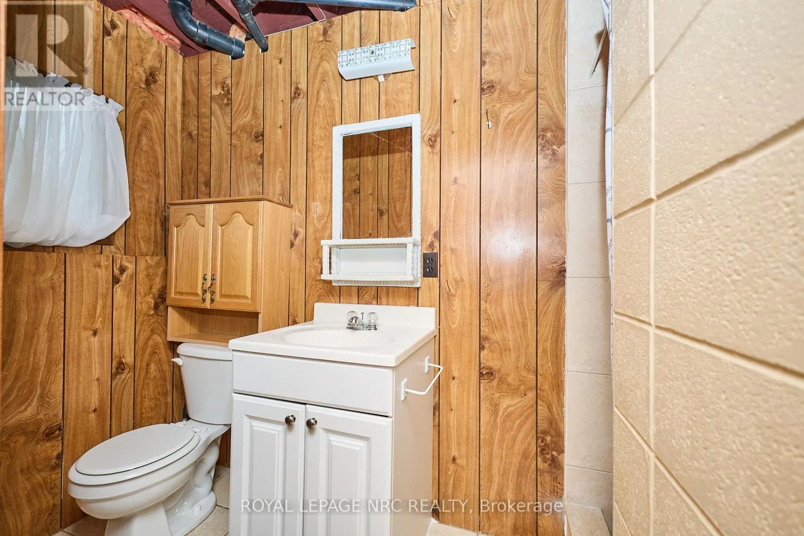 5875 ST. ANTHONY CRESCENT