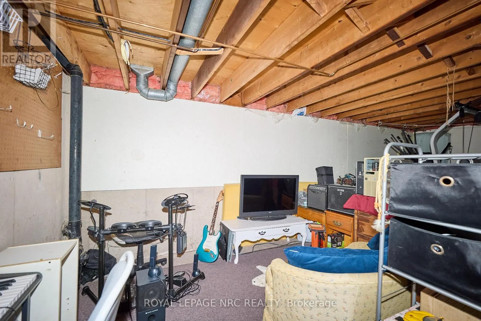 5875 ST. ANTHONY CRESCENT