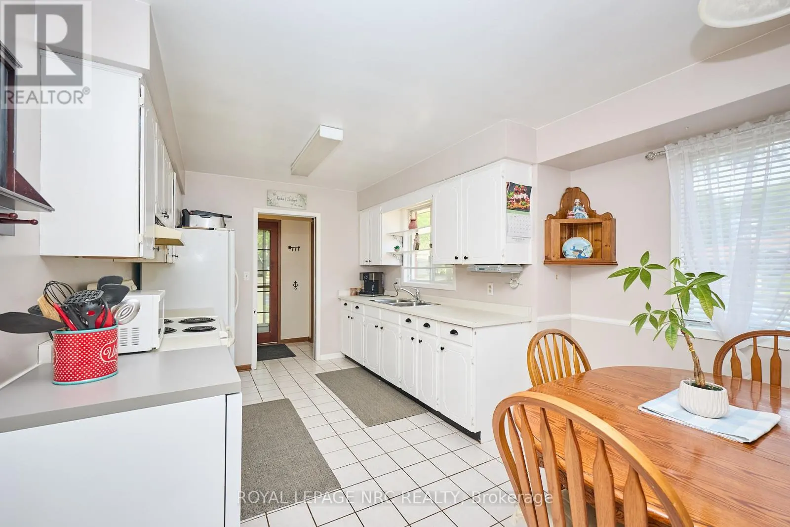 5875 ST. ANTHONY CRESCENT